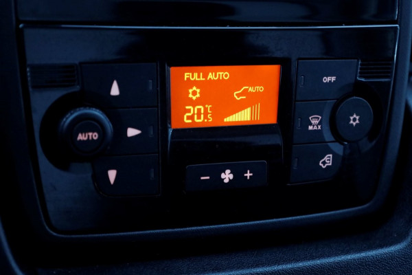 Peugeot Boxer 2.2 BlueHDi 165pk Durisotti Lowliner Bakwagen met laadklep 01-2023