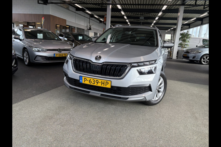 Škoda Kamiq 1.0 TSi 110pk Business Edition LED/VIRTUAL/NAVI/CARPLAY/DAB/PDC/WINTERPACK
