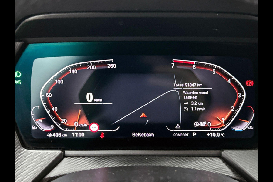 BMW 1-serie 118i High Executive M-SPORT | BLACK-LINE | HEAD-UP | HARMAN KARDON