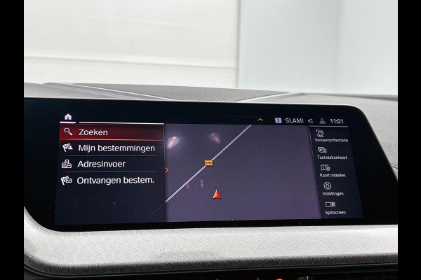 BMW 1-serie 118i High Executive M-SPORT | BLACK-LINE | HEAD-UP | HARMAN KARDON