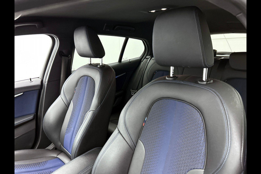 BMW 1-serie 118i High Executive M-SPORT | BLACK-LINE | HEAD-UP | HARMAN KARDON