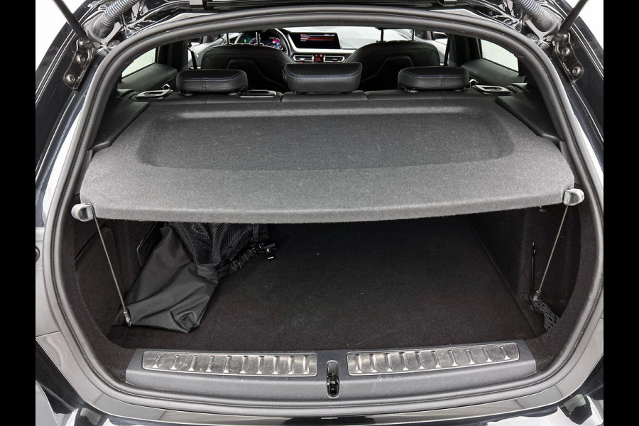 BMW 1-serie 118i High Executive M-SPORT | BLACK-LINE | HEAD-UP | HARMAN KARDON