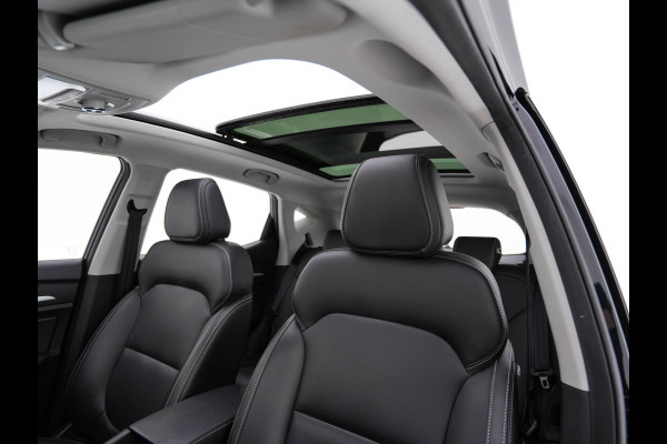 MG ZS EV Luxury 45 kWh (INCL-BTW) Aut. *PANO | LEATHER | CCS-FASTLOADER | KEYLESS | NAVI-FULLMAP | ADAPTIVE-CRUISE | CAMERA | HEATED-SPORTSEATS | CARPLAY | BLINDSPOT | DAB | LANE-ASSIST | 17''ALU*