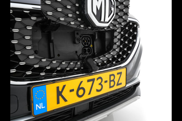MG ZS EV Luxury 45 kWh (INCL-BTW) Aut. *PANO | LEATHER | CCS-FASTLOADER | KEYLESS | NAVI-FULLMAP | ADAPTIVE-CRUISE | CAMERA | HEATED-SPORTSEATS | CARPLAY | BLINDSPOT | DAB | LANE-ASSIST | 17''ALU*