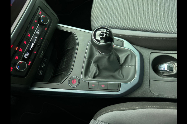 Seat Arona 1.0 TSI 115PK Style Intense AD-CRUISE | CAMERA | NAV | PRIVACY-GLASS