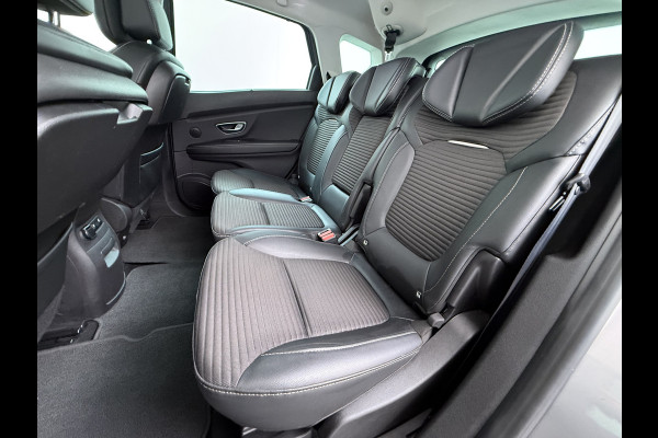 Renault Scénic 1.3TCe 141PK 3D-Navi Camera Lmv 20" Bose®-Sound Trekhaak Ecc Cruise Control Pdc Apple Carplay/Android Keyless Stoelverwarming+Massage Multi-Sense Led Regen-Lichtsensor Parkeer assistent Zeer complete Scenic, vanaf 2020 door ons onderhouden!