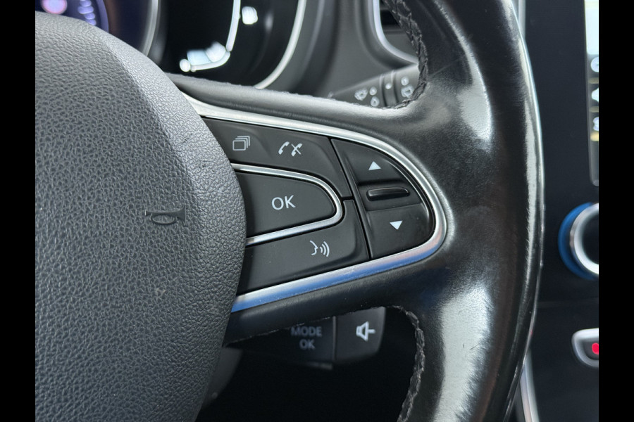 Renault Scénic 1.3TCe 141PK 3D-Navi Camera Lmv 20" Bose®-Sound Trekhaak Ecc Cruise Control Pdc Apple Carplay/Android Keyless Stoelverwarming+Massage Multi-Sense Led Regen-Lichtsensor Parkeer assistent Zeer complete Scenic, vanaf 2020 door ons onderhouden!