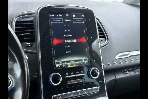 Renault Scénic 1.3TCe 141PK 3D-Navi Camera Lmv 20" Bose®-Sound Trekhaak Ecc Cruise Control Pdc Apple Carplay/Android Keyless Stoelverwarming+Massage Multi-Sense Led Regen-Lichtsensor Parkeer assistent Zeer complete Scenic, vanaf 2020 door ons onderhouden!