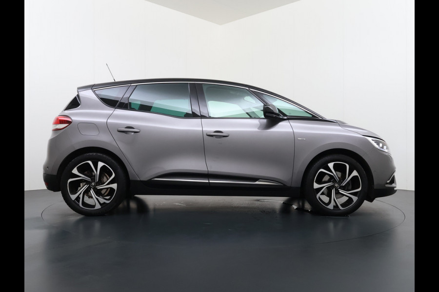 Renault Scénic 1.3TCe 141PK 3D-Navi Camera Lmv 20" Bose®-Sound Trekhaak Ecc Cruise Control Pdc Apple Carplay/Android Keyless Stoelverwarming+Massage Multi-Sense Led Regen-Lichtsensor Parkeer assistent Zeer complete Scenic, vanaf 2020 door ons onderhouden!
