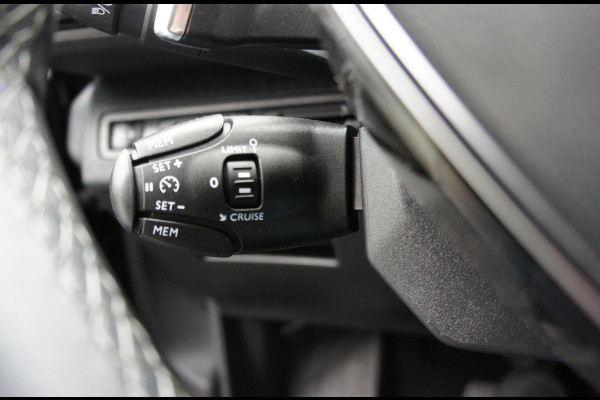 Peugeot 3008 1.2 PureTech Allure Automaat Camera|CarPlay
