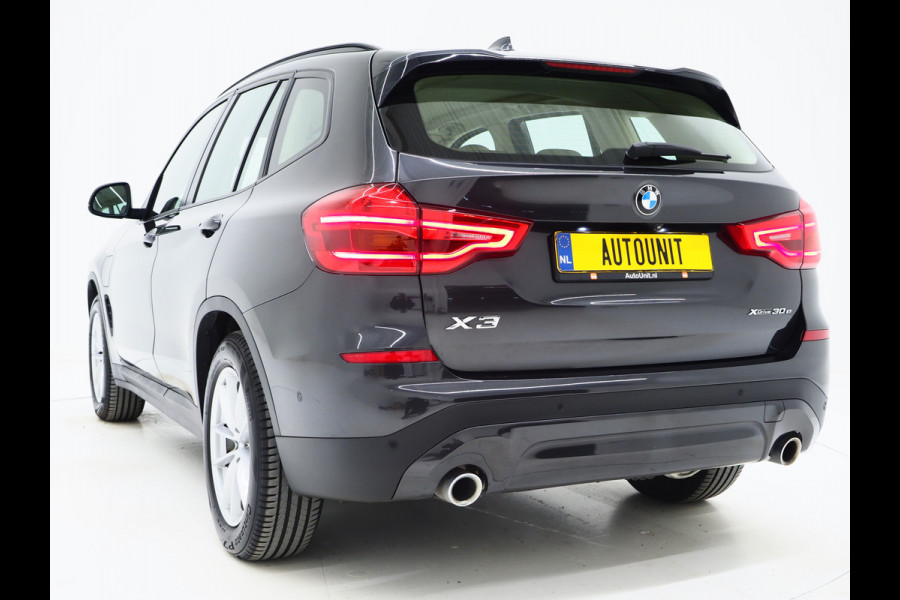 BMW X3 xDrive30e 292PK | Sportstoelen | Leder | Camera | Virtual | Stoelverwarming | DAB | Carplay