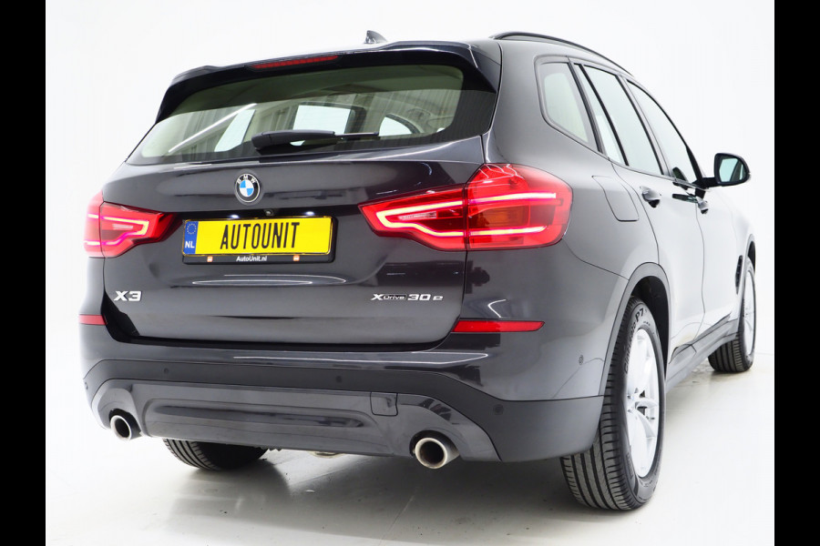BMW X3 xDrive30e 292PK | Sportstoelen | Leder | Camera | Virtual | Stoelverwarming | DAB | Carplay