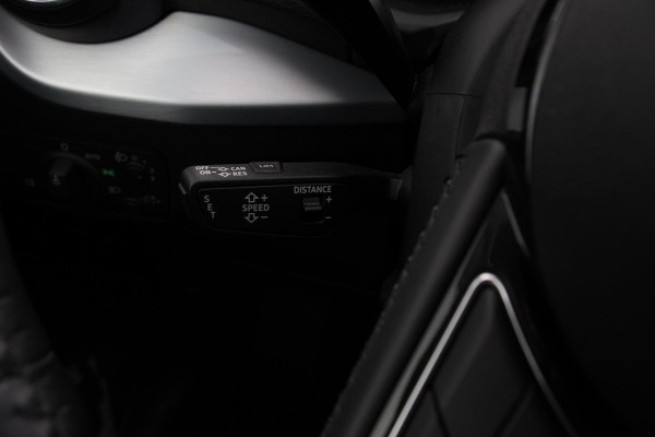 Audi Q2 35 TFSI 150pk Automaat Sport Prestige Plus Audi Q2 35 TFSI 150pk S-Tronic Sport Prestige Plus | Navigatie | Apple Carplay / Android Auto | Climate Control | Adaptive Cruise Control | Dab | Stoelverwarming | LMV 17"