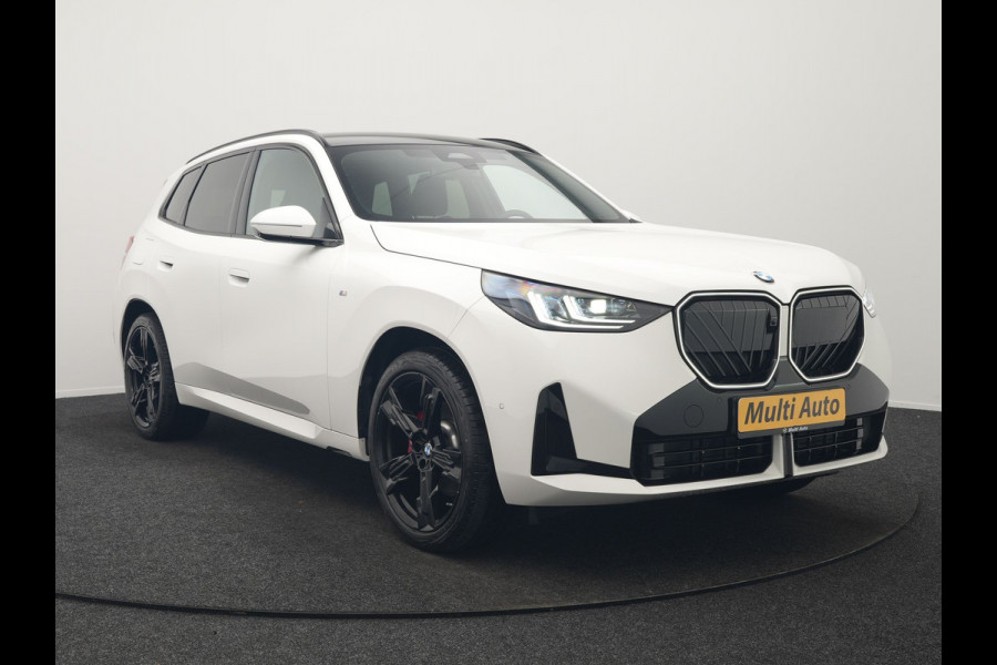 BMW X3 30e xDrive M Sport PRO Plug In Hybrid 299pk PHEV | Panodak | Trekhaak af Fabriek | Adaptive Cruise | 21"L.M | 360 Camera | Head Up | Harman Kardon | Lederen Sportstoelen Memory & Verwarmd |  Widescreen | Navigatie | DAB |