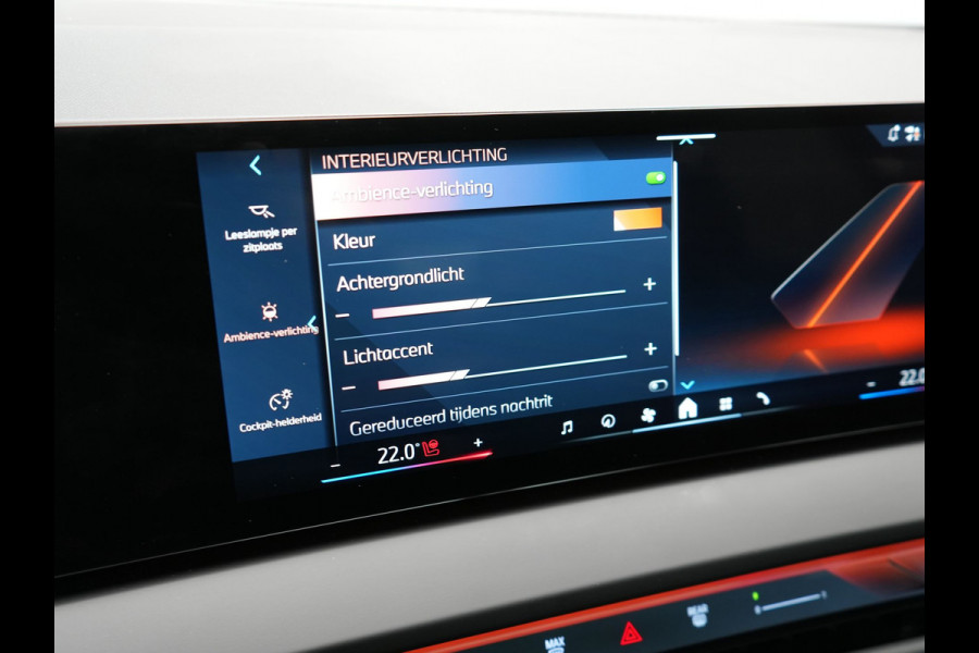 BMW X3 30e xDrive M Sport PRO Plug In Hybrid 299pk PHEV | Panodak | Trekhaak af Fabriek | Adaptive Cruise | 21"L.M | 360 Camera | Head Up | Harman Kardon | Lederen Sportstoelen Memory & Verwarmd |  Widescreen | Navigatie | DAB |