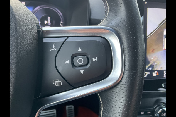 Volvo XC40 1.5 T5 262pk Recharge R-Design 360° HK Pano Trekhaak Stoel/Stuurverw. PHEV