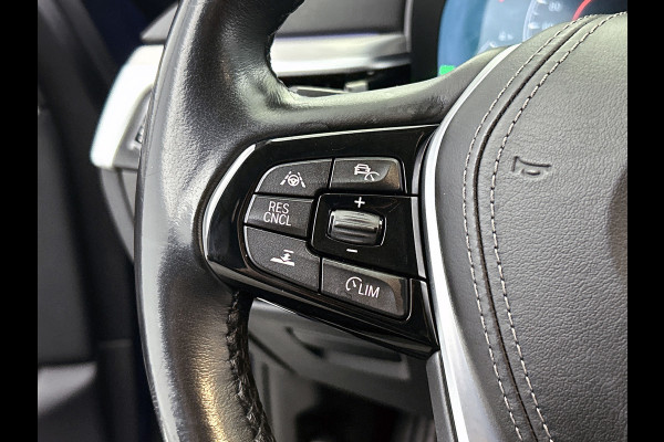 BMW 5 Serie 530e iPerformance High Executive(Dealer OnderH, Carplay, Lane Assist, Harman/ Kardon, StoelV, 360 camera, Etc)