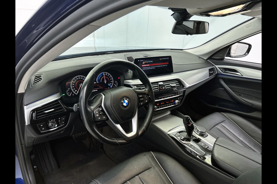 BMW 5 Serie 530e iPerformance High Executive(Dealer OnderH, Carplay, Lane Assist, Harman/ Kardon, StoelV, 360 camera, Etc)