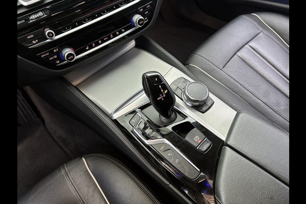 BMW 5 Serie 530e iPerformance High Executive(Dealer OnderH, Carplay, Lane Assist, Harman/ Kardon, StoelV, 360 camera, Etc)