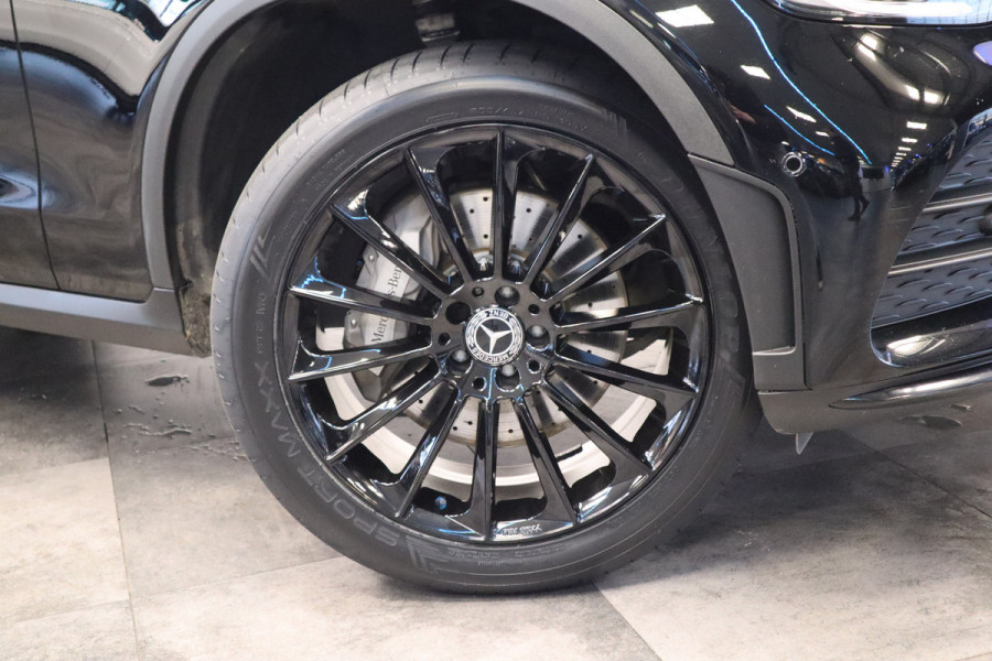 Mercedes-Benz GLC Coupé 300e 4MATIC Business Solution AMG Hybride Navigatie Cruise Control 19LMV 360 Camera Schuifdak