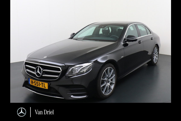 Mercedes-Benz E-Klasse 200 Sport Edition | Burmester Trekhaak Multibeam AMG Wielen