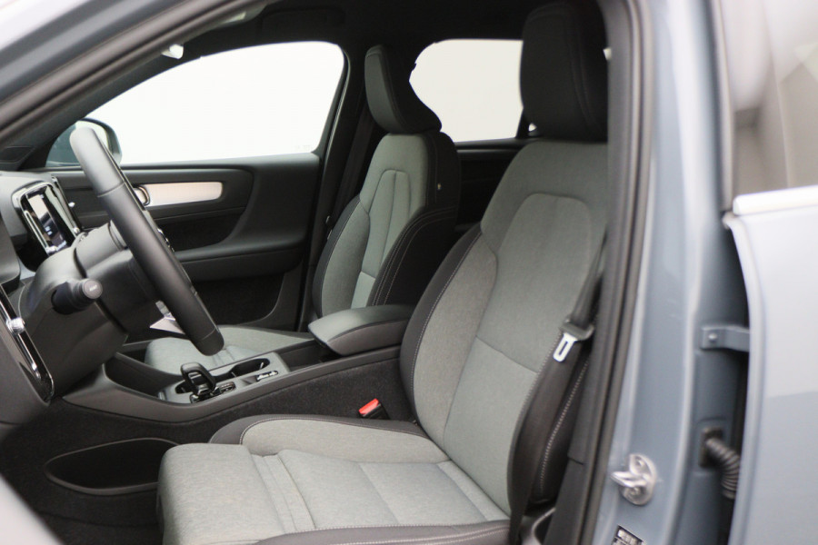 Volvo XC40 1.5 T4 Plug-in hybrid Core Bright Camera, Apple Carplay, Stuurverw., Keyless, Trekhaak