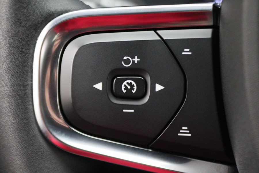 Volvo XC40 1.5 T4 Plug-in hybrid Core Bright Camera, Apple Carplay, Stuurverw., Keyless, Trekhaak