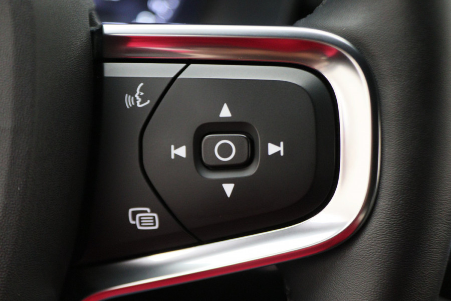 Volvo XC40 1.5 T4 Plug-in hybrid Core Bright Camera, Apple Carplay, Stuurverw., Keyless, Trekhaak