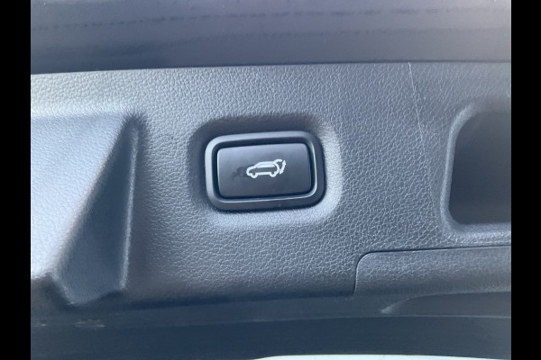 Hyundai Santa Fe 7-Pers 1.6 T-GDI HEV Premium 7p. HUD Leer Stoelkoel+verw. 360° 7 Zits