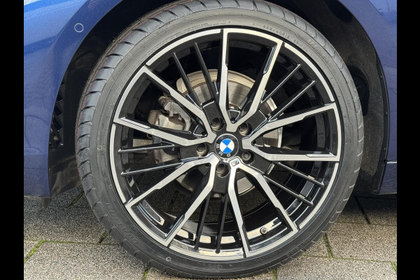 BMW 2 Serie Active Tourer 216i Advantage - Panorama dak I Navigatie I Airco I PDC /Achteruitrij camera I Sport velgen I Dealer ond