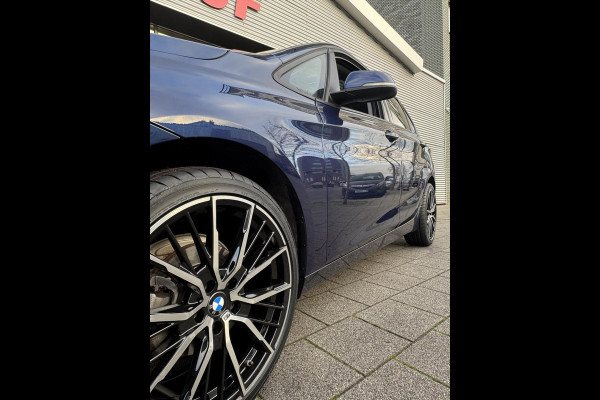 BMW 2 Serie Active Tourer 216i Advantage - Panorama dak I Navigatie I Airco I PDC /Achteruitrij camera I Sport velgen I Dealer ond