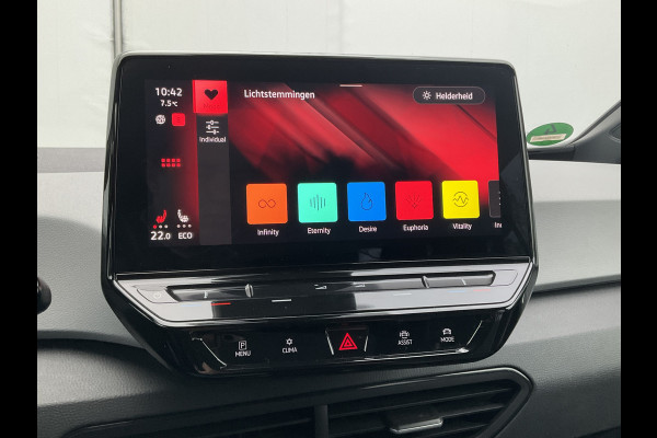 Volkswagen ID.3 First Plus 58 kWh SOH 91% Adap.Cruise Stoel/Stuurverw Carplay 100% Elektrisch NL-Auto!