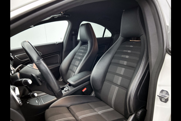 Mercedes-Benz CLA-Klasse 200 Prestige AMG-Styling (Goed OnderH, Navi, Camera, PDC V+A, StoelV, Cruise Con, Etc)