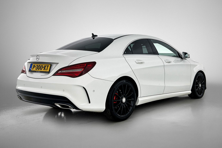 Mercedes-Benz CLA-Klasse 200 Prestige AMG-Styling (Goed OnderH, Navi, Camera, PDC V+A, StoelV, Cruise Con, Etc)