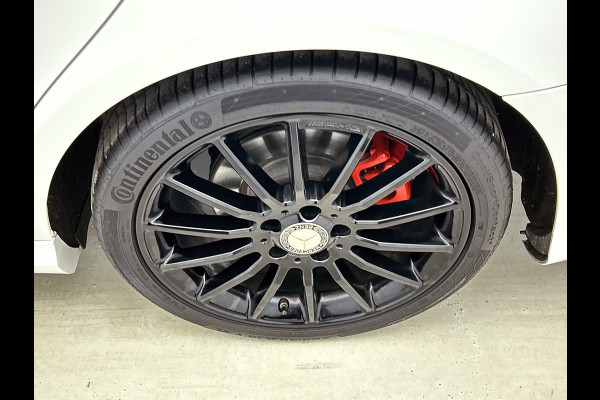 Mercedes-Benz CLA-Klasse 200 Prestige AMG-Styling (Goed OnderH, Navi, Camera, PDC V+A, StoelV, Cruise Con, Etc)