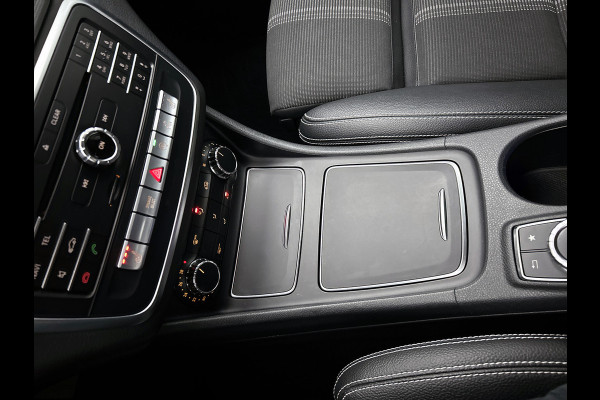 Mercedes-Benz CLA-Klasse 200 Prestige AMG-Styling (Goed OnderH, Navi, Camera, PDC V+A, StoelV, Cruise Con, Etc)