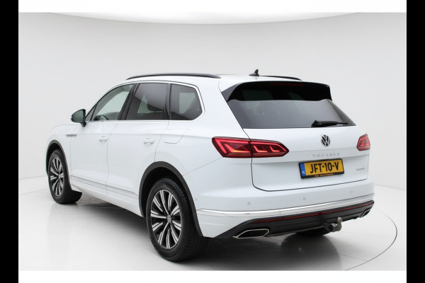 Volkswagen Touareg 3.0 TSi eHybrid ATMOSPHERE 4MOTION TREKHAAK/HEAD-UP/PANORAMADAK