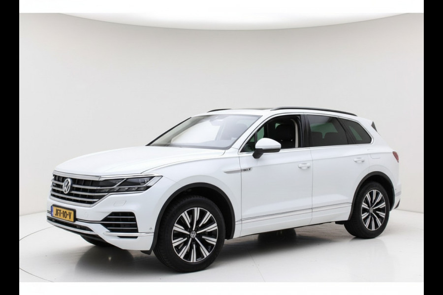 Volkswagen Touareg 3.0 TSi eHybrid ATMOSPHERE 4MOTION TREKHAAK/HEAD-UP/PANORAMADAK