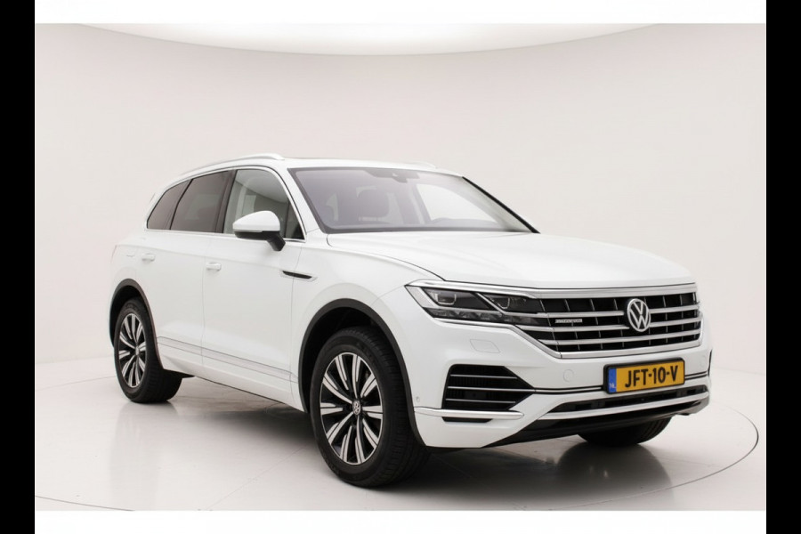 Volkswagen Touareg 3.0 TSi eHybrid ATMOSPHERE 4MOTION TREKHAAK/HEAD-UP/PANORAMADAK