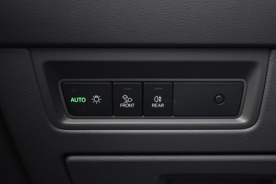 Volkswagen Touareg 3.0 TSi eHybrid ATMOSPHERE 4MOTION TREKHAAK/HEAD-UP/PANORAMADAK