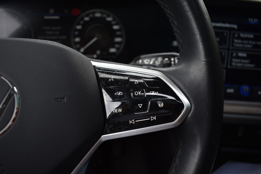 Volkswagen Touareg 3.0 TSi eHybrid ATMOSPHERE 4MOTION TREKHAAK/HEAD-UP/PANORAMADAK