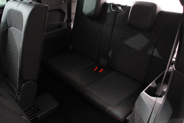 Seat Tarraco 1.5 TSI 150pk FR DSG 7p. | Navigatie | Apple Carplay/Android Auto | Camera | Parkeer sensoren | Digitale Cockpit | Lichtmetalen velgen | Stoelverwarming | Stoel bestuurder electrisch verstelbaar