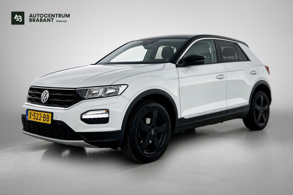 Volkswagen T-Roc 1.5 TSI Sport(Goed OnderH, Navi, StoelV, Camera, PDC V+A, Addapt Cruise, Etc)