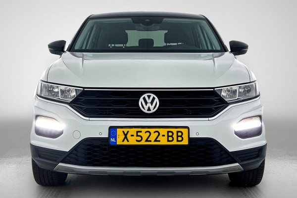 Volkswagen T-Roc 1.5 TSI Sport(Goed OnderH, Navi, StoelV, Camera, PDC V+A, Addapt Cruise, Etc)