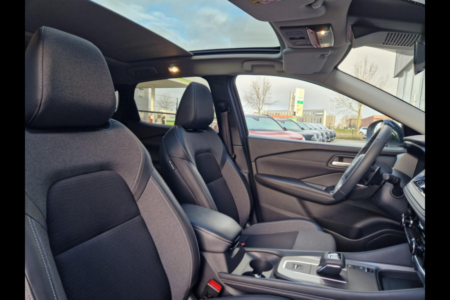 Nissan QASHQAI 1.3 MHEV Xtronic 158PK BiTone /Pano /Led /360cam