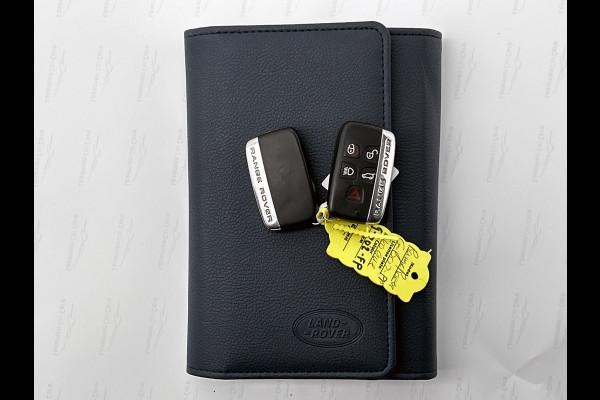 Land Rover Range Rover Evoque 2.0 TD4 HSE R-Dynamic(Goed OnderH, Panorama, Camera, Navi, StoelV, Parkeersensoren, Etc)