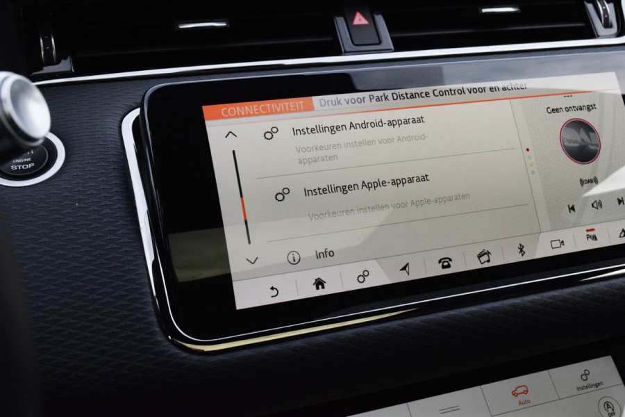 Land Rover Range Rover Evoque 2.0 P250 AWD R-Dynamic S / Panoramadak/ leder/ Trekhaak/ 20 inch