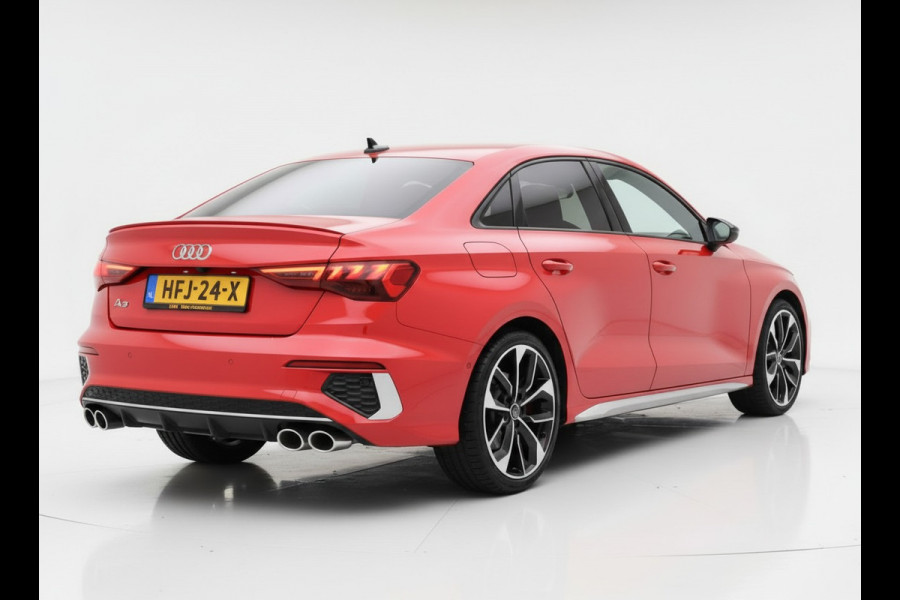 Audi A3 Limousine 2.0 TFSI 310PK S3 QUATTRO HEAD-UP/LEDER/PANORAMADAK