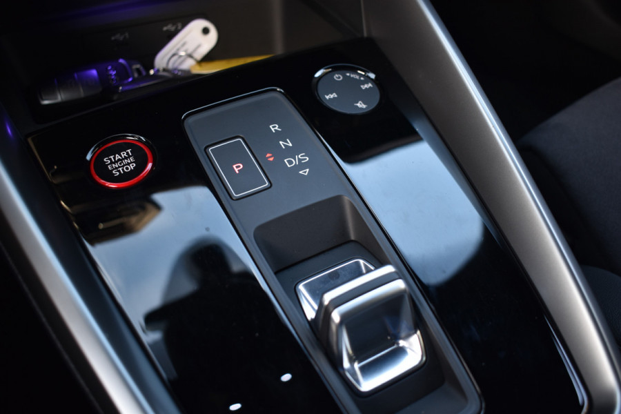 Audi A3 Sportback 2.0 TFSI S3 QUATTRO 310PK S-TRONIC S3-SPORT CAMERA/LEDER/CARPLAY