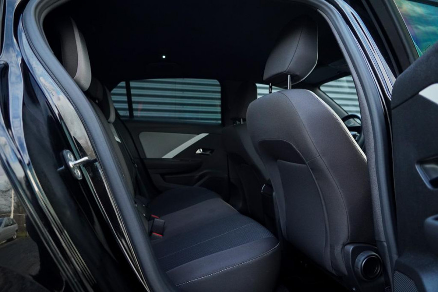 Opel Astra 1.2 GS Line / Aut / Carplay / 18'' / Virtual Display